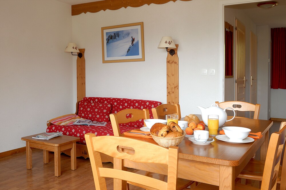 3 room apartment with cabin room for 8 photo 3