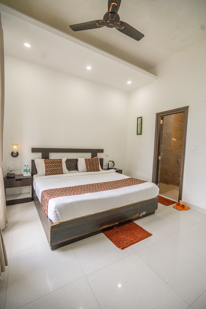 Deluxe Double Room - Photo 5