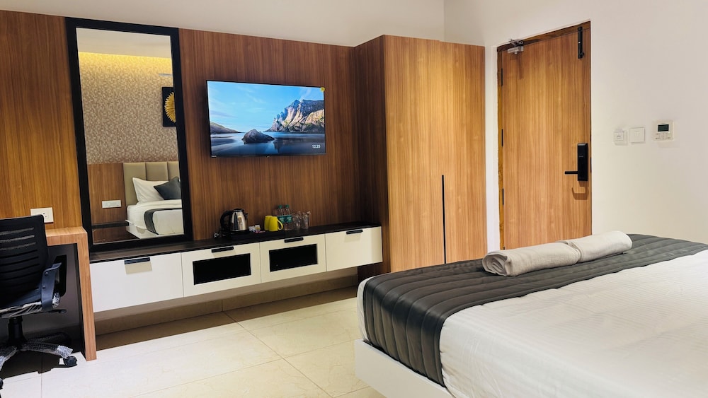 Executive Room photo 2