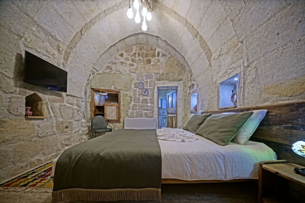 Double Room - Photo 3