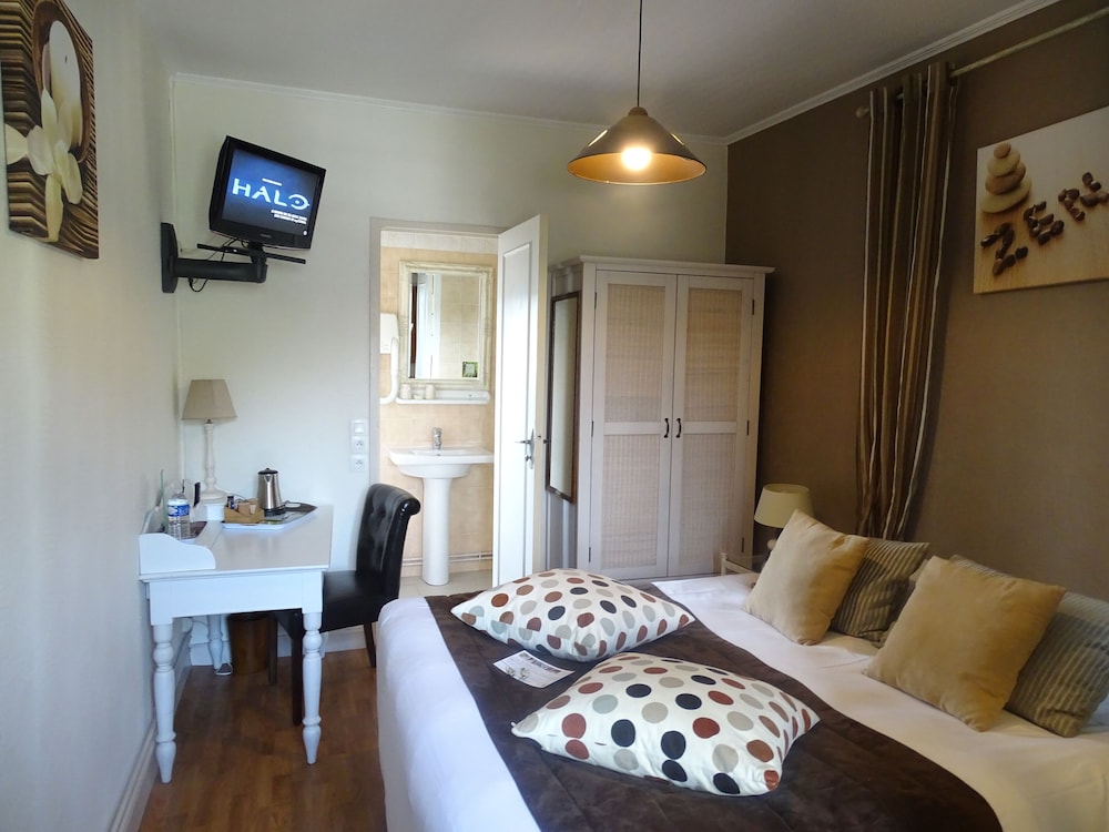 Single Room photo 2