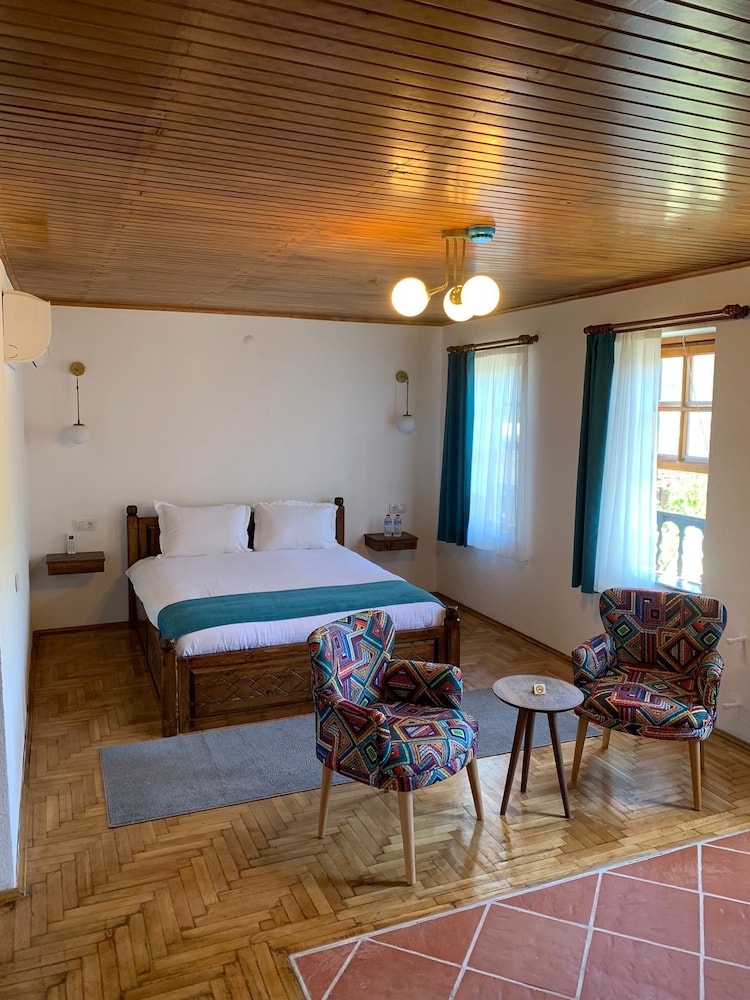 Deluxe Room photo 1