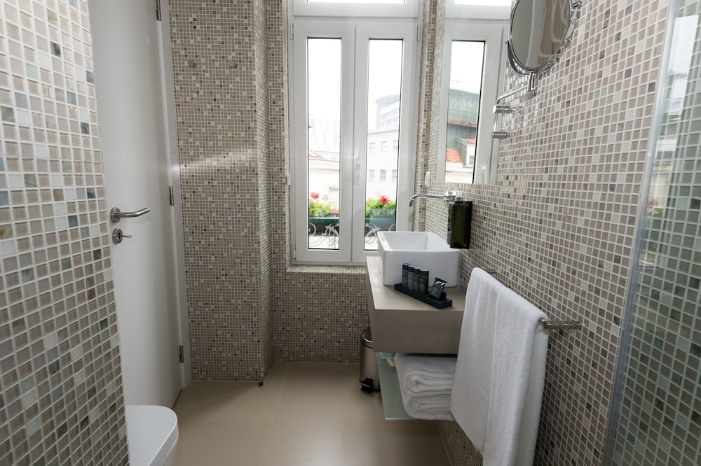 The Leaf Boutique Hotel - Photo 24