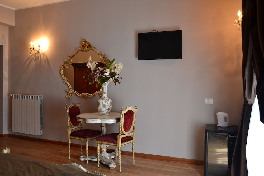 Luxury Penthouse, 3 Bedrooms, City View, Tower photo 1