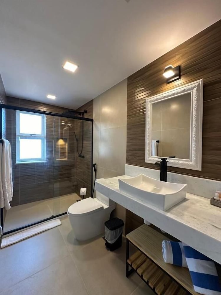 Double or Twin Room, Balcony, Sea View - Photo 5