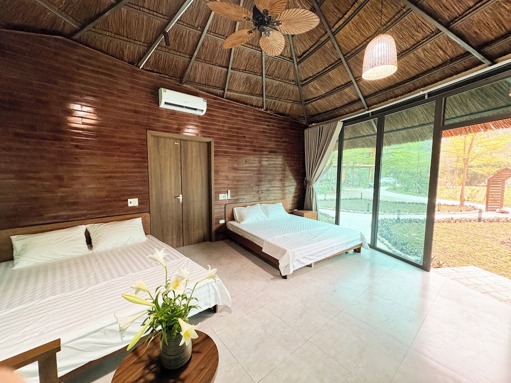 Deluxe Bungalow, Balcony, Garden View