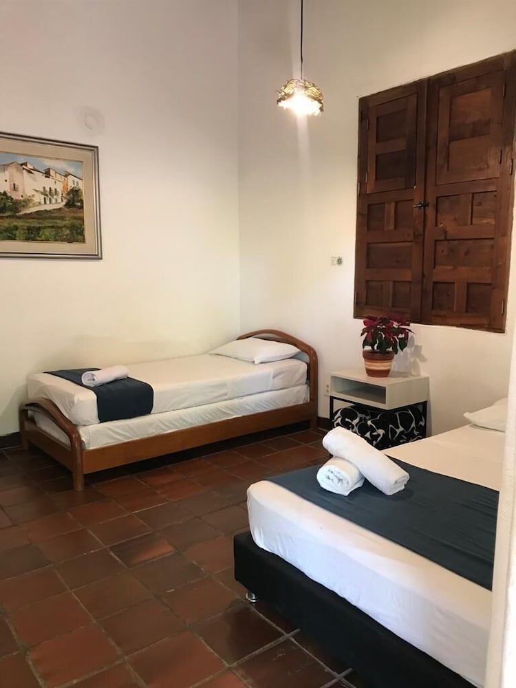 Standard Twin Room photo 1