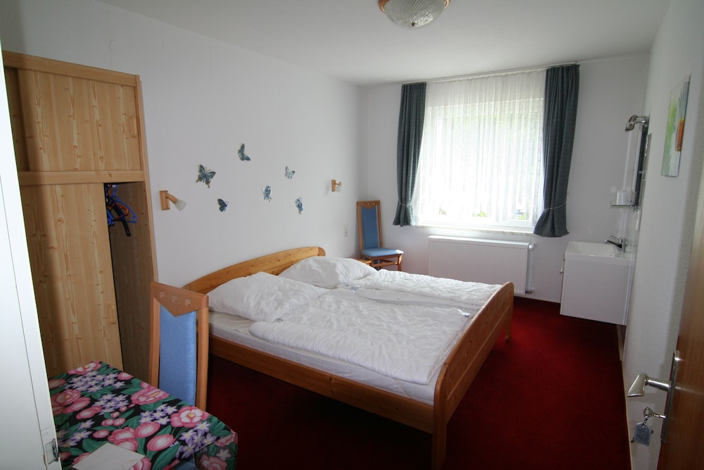Apartment (FeWo) - classified with 4 stars photo 2