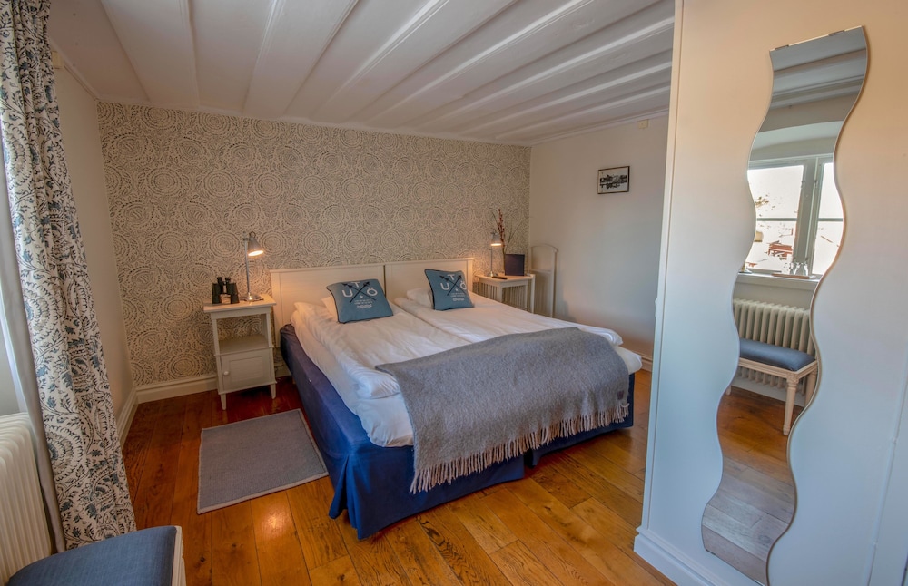 Standard Room photo 2