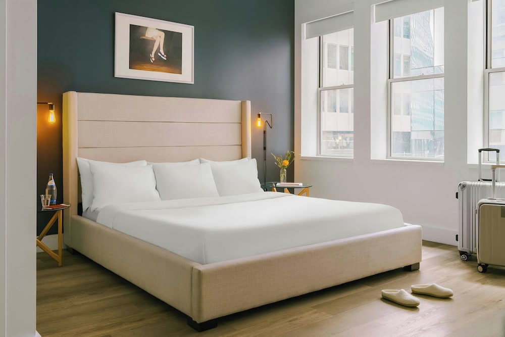 Studio, 1 King Bed