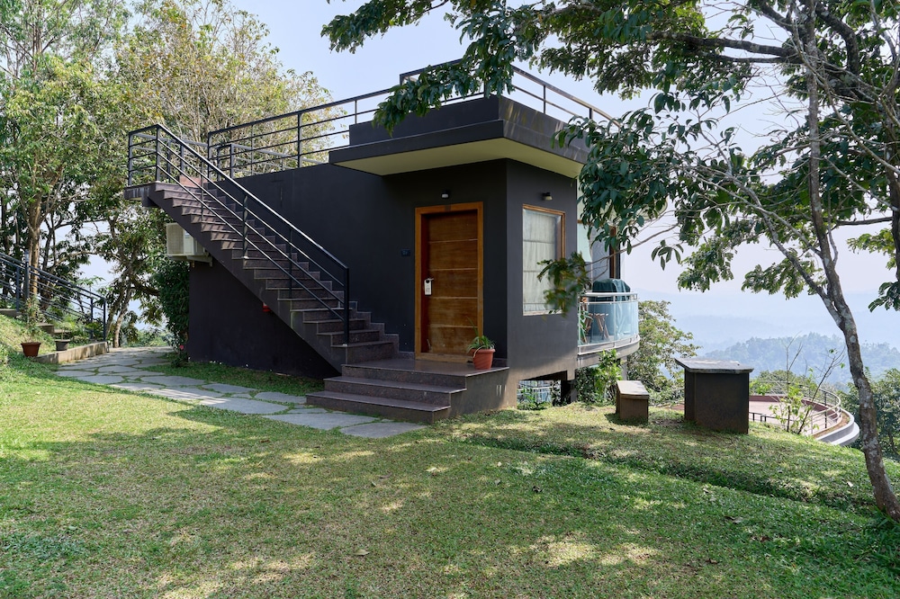 Sunset View Cottage with Jacuzzi - Photo 19