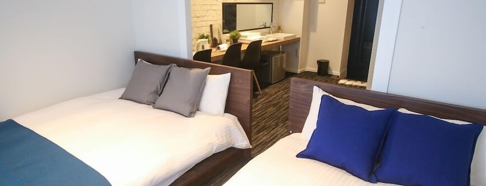Twin Double Room - Photo 1