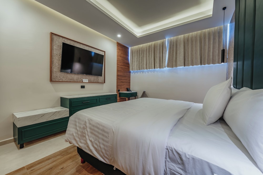 Deluxe Room - Photo 7