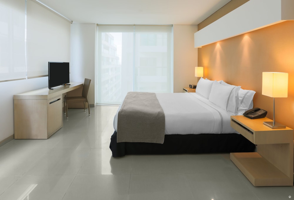 Standard Double Room, 1 King Bed - Photo 3
