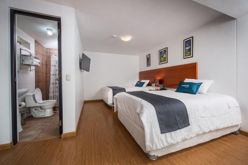 Standard Twin Room photo 1