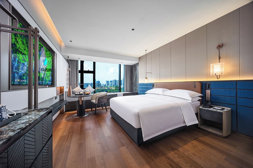 Luxury Double Room, Canal View