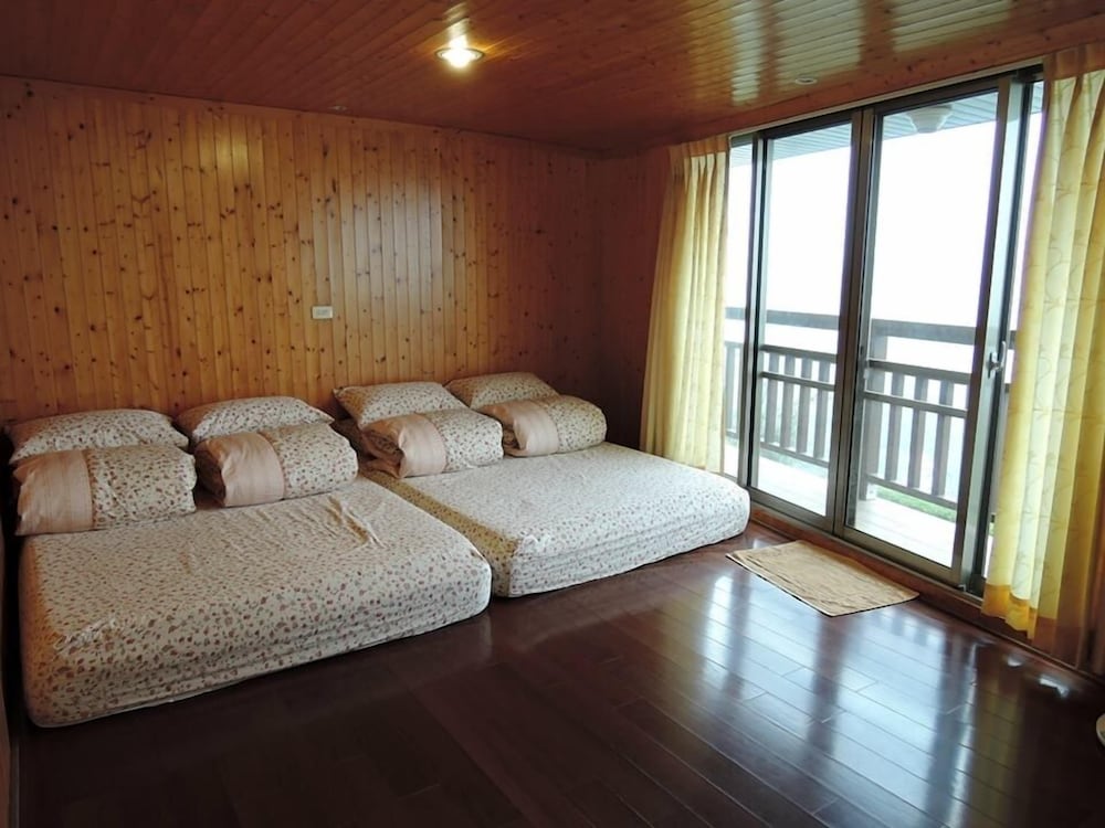 Quadruple Room, Balcony (202) photo 1