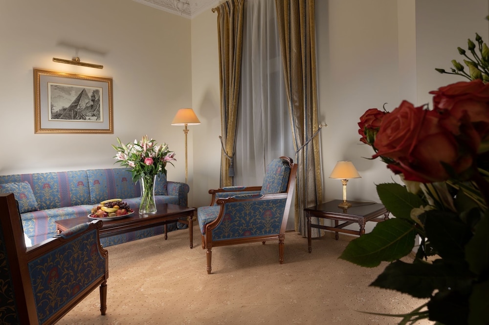 Junior Suite - Photo 6