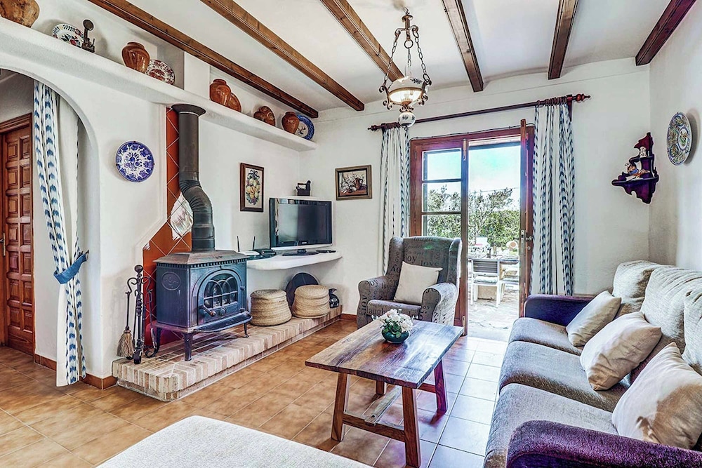 Villa (4 Bedrooms) photo 2