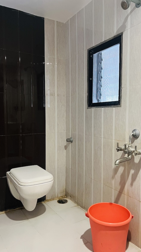 Executive Room - Photo 2