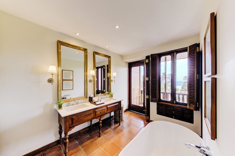 Premium Suite Ocean View - Photo 4