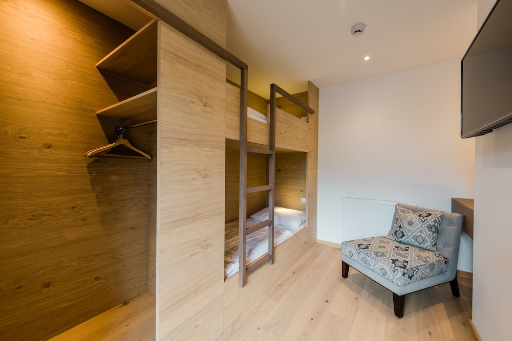 Classic Double Room, 1 Bedroom photo 2