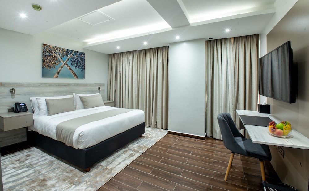 Deluxe Room - Photo 2