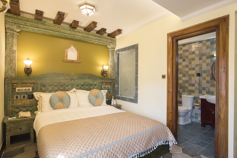 Junior Suite, Non Smoking, Bathtub photo 3