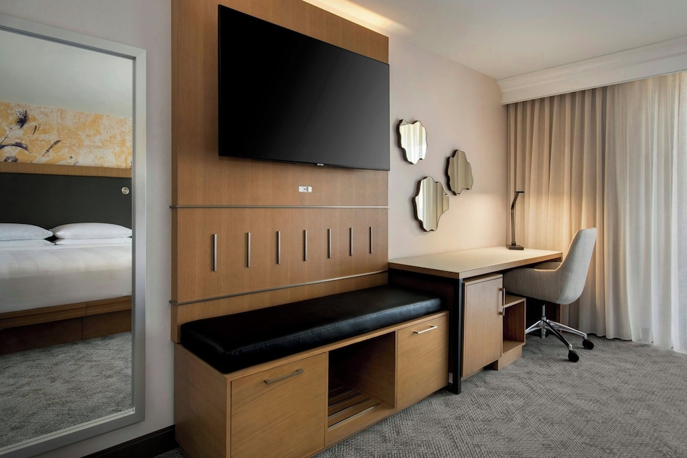 Exclusive Room, 2 Queen Beds - Photo 4
