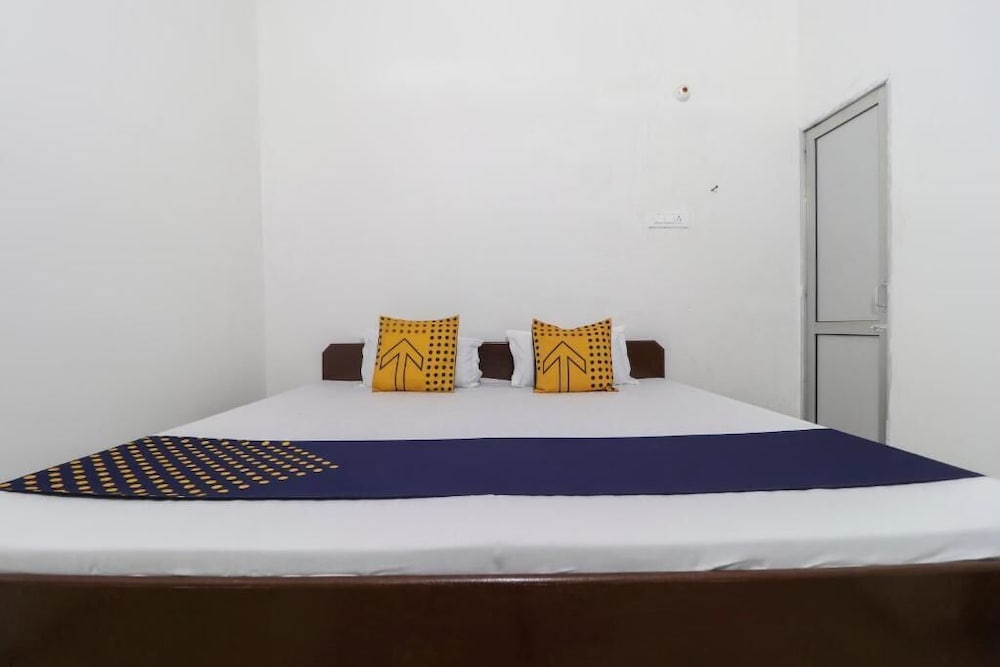 Economy Single Room