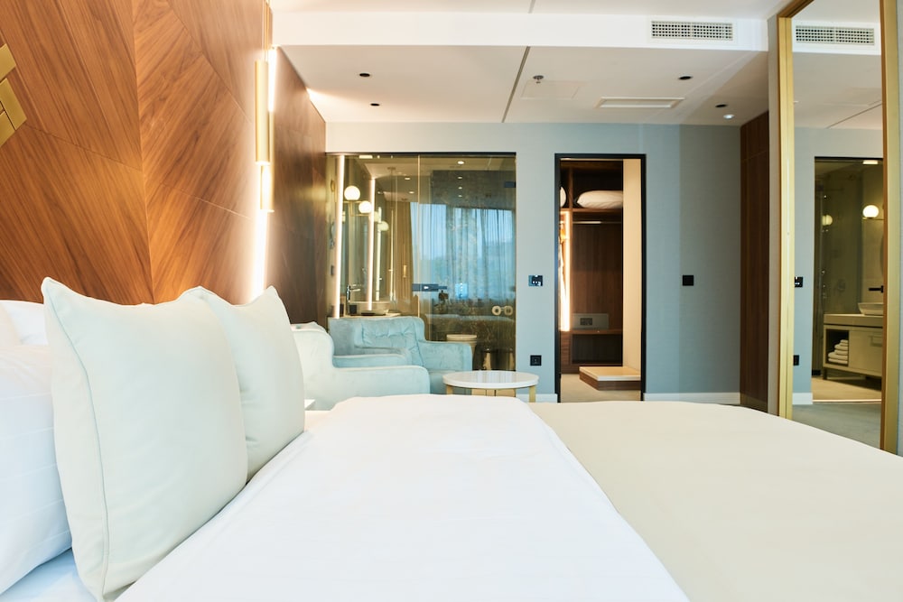 Superior Double Room - Photo 4