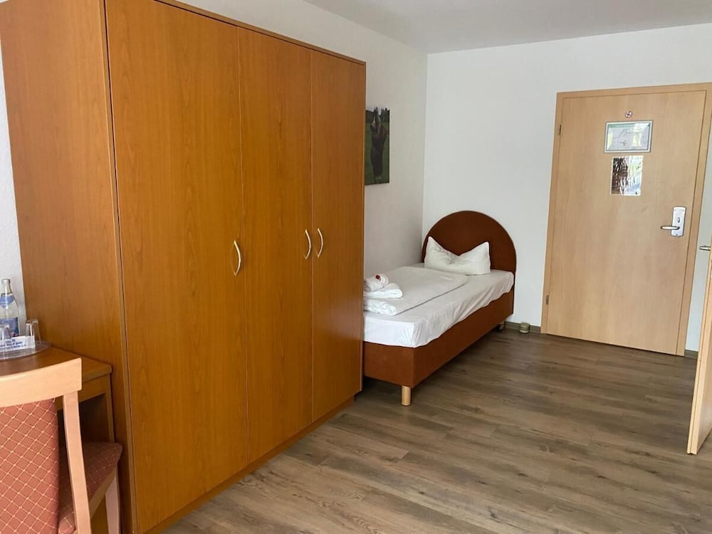 Single Room, Hill View