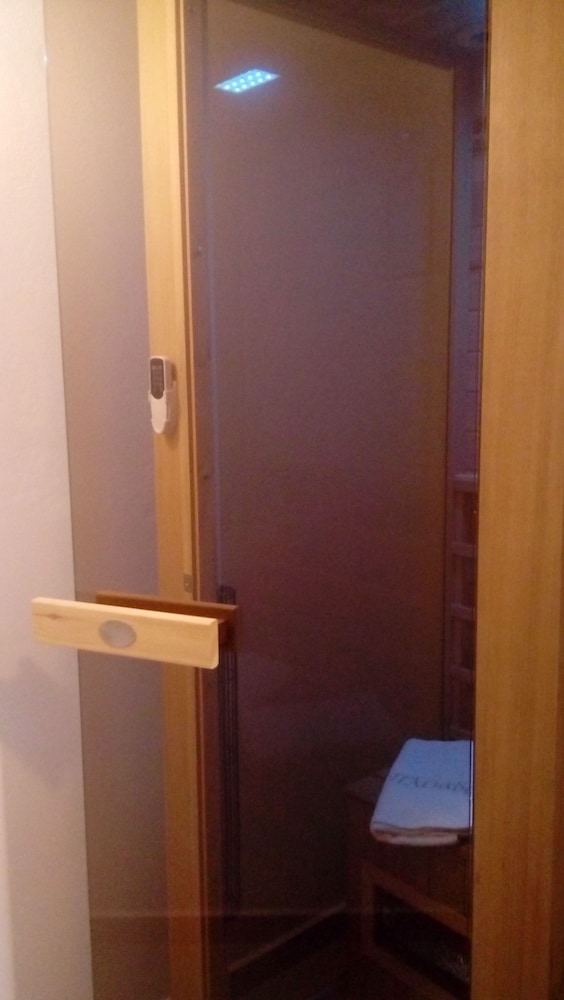 House (Sauna) photo 3