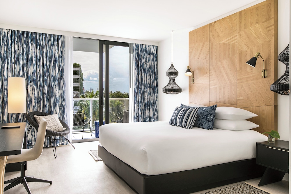 Studio Suite, 1 King Bed (Spa)