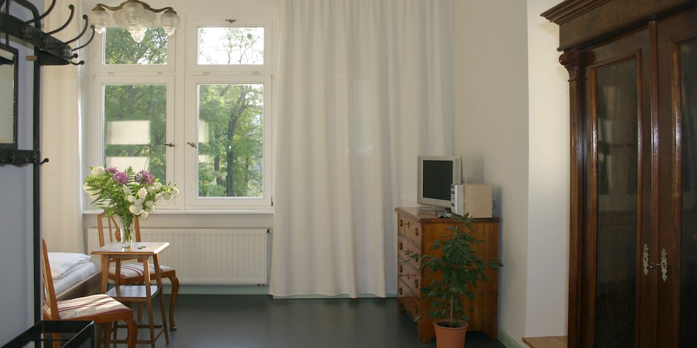 Double Room, Balcony, River View photo 3