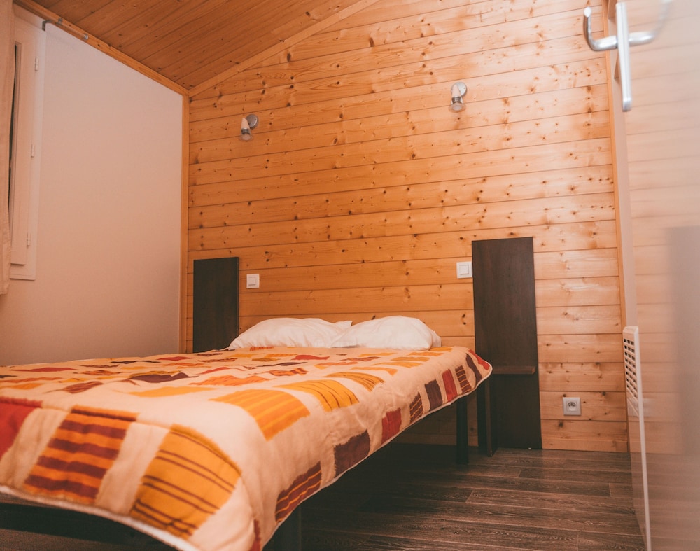 Chalet, 2 Bedrooms, Terrace (for 4 People) photo 3