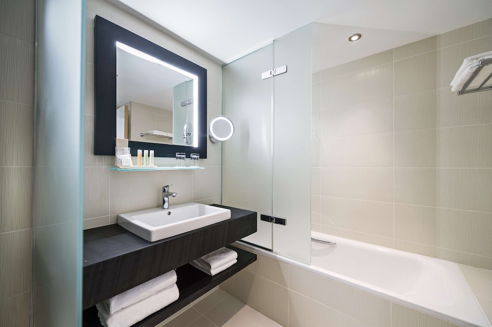 Junior Suite, Multiple Beds
