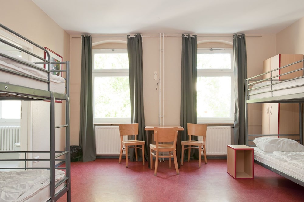 Basic Shared Dormitory photo 1