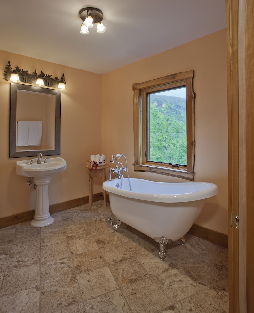 Premium Suite, 2 Bedrooms, Non Smoking, Fireplace (Wilhelm's House) photo 2