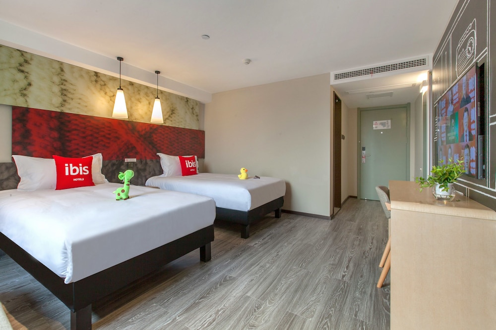 Business Twin Room photo 2