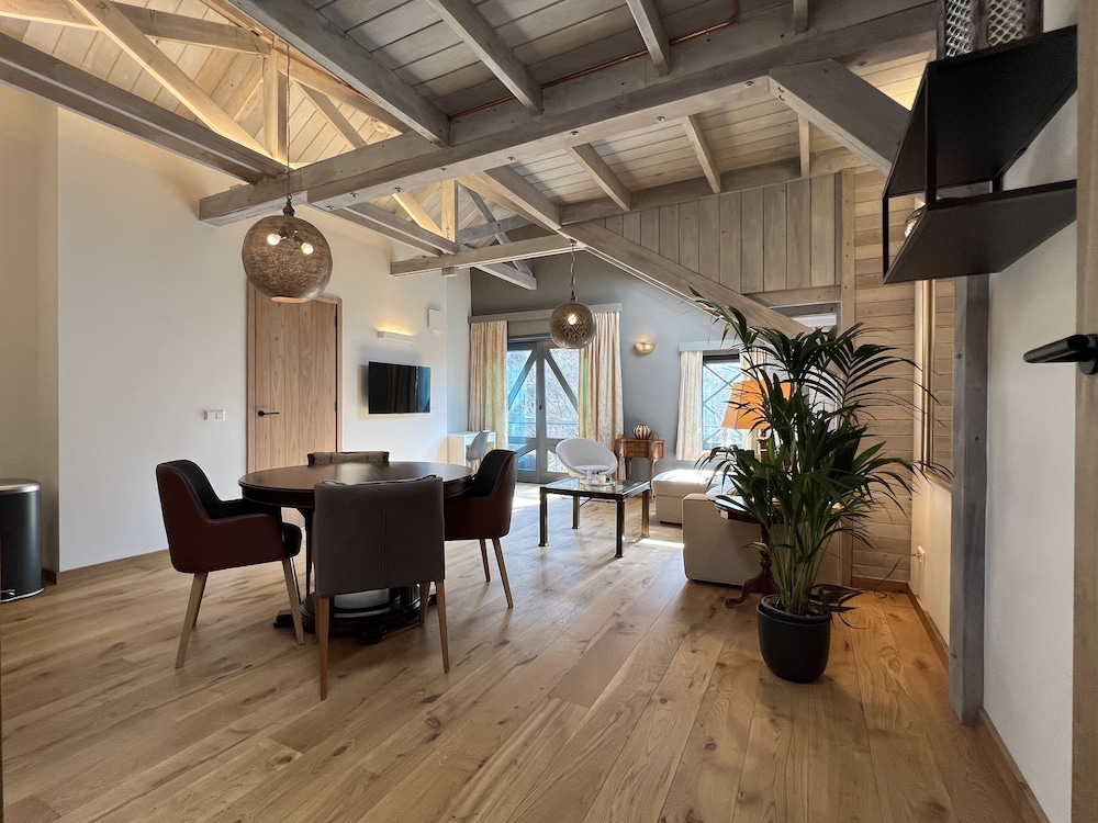 Frans von Siebold Apartment 9 photo 2