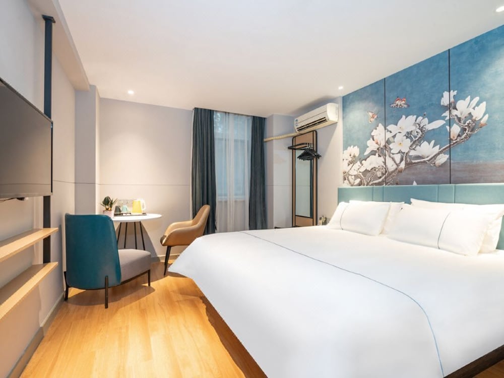 Superior Single Room