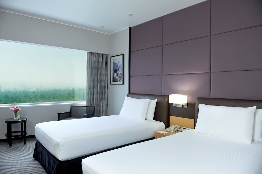 Club Room, 2 Twin Beds (Regency, High Floor)