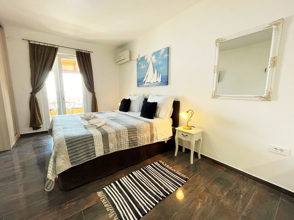 Comfort Studio, Balcony, Sea View photo 2