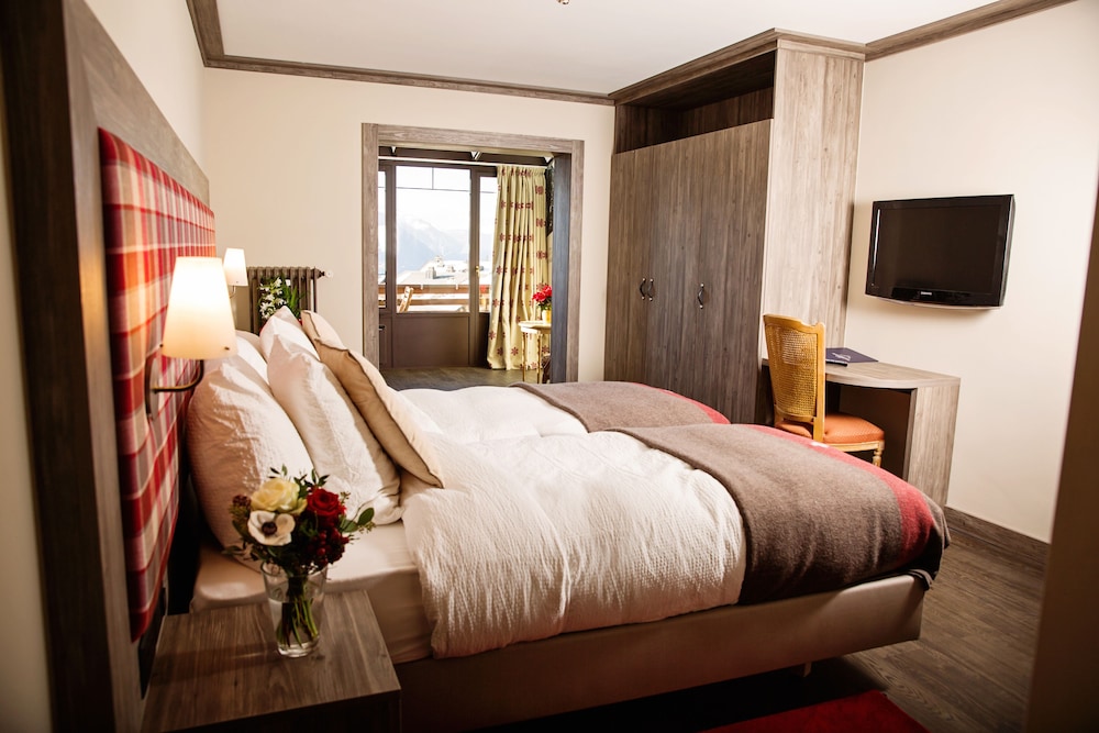 Suite, Balcony (Veranda) photo 3