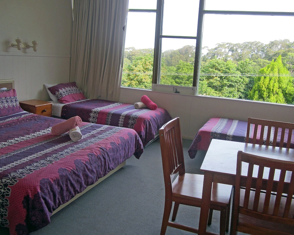 Family Room, Non Smoking, Kitchenette (Standard Family Room) photo 1