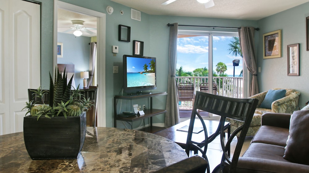 Family Condo, Balcony (Gulf Front) photo 2