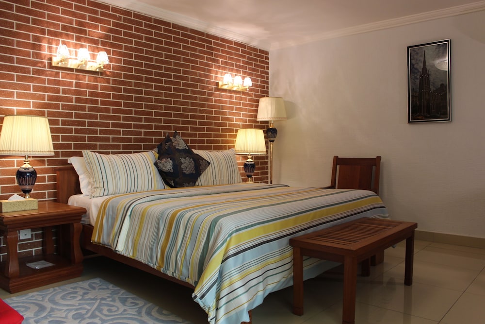 Suite, 1 Bedroom photo 1