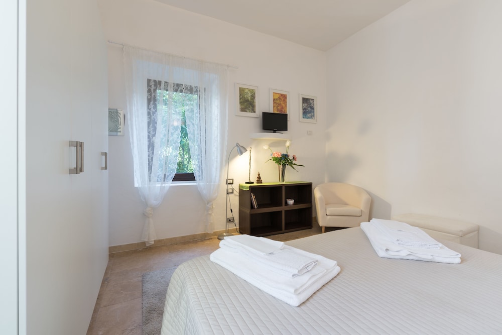 Apartment, 1 Bedroom, Non Smoking photo 3