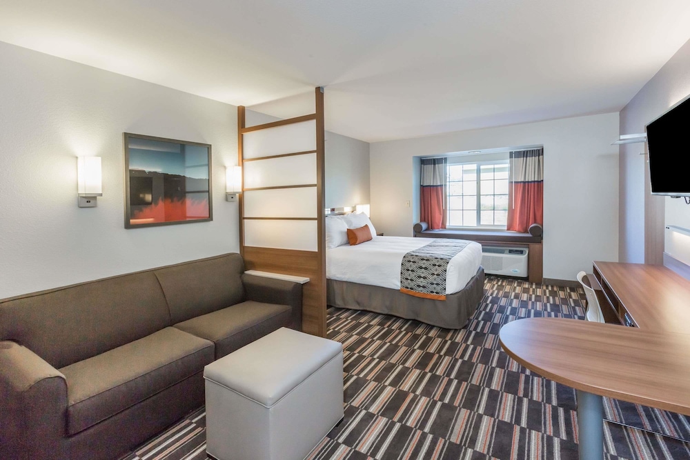 Suite, Accessible photo 3